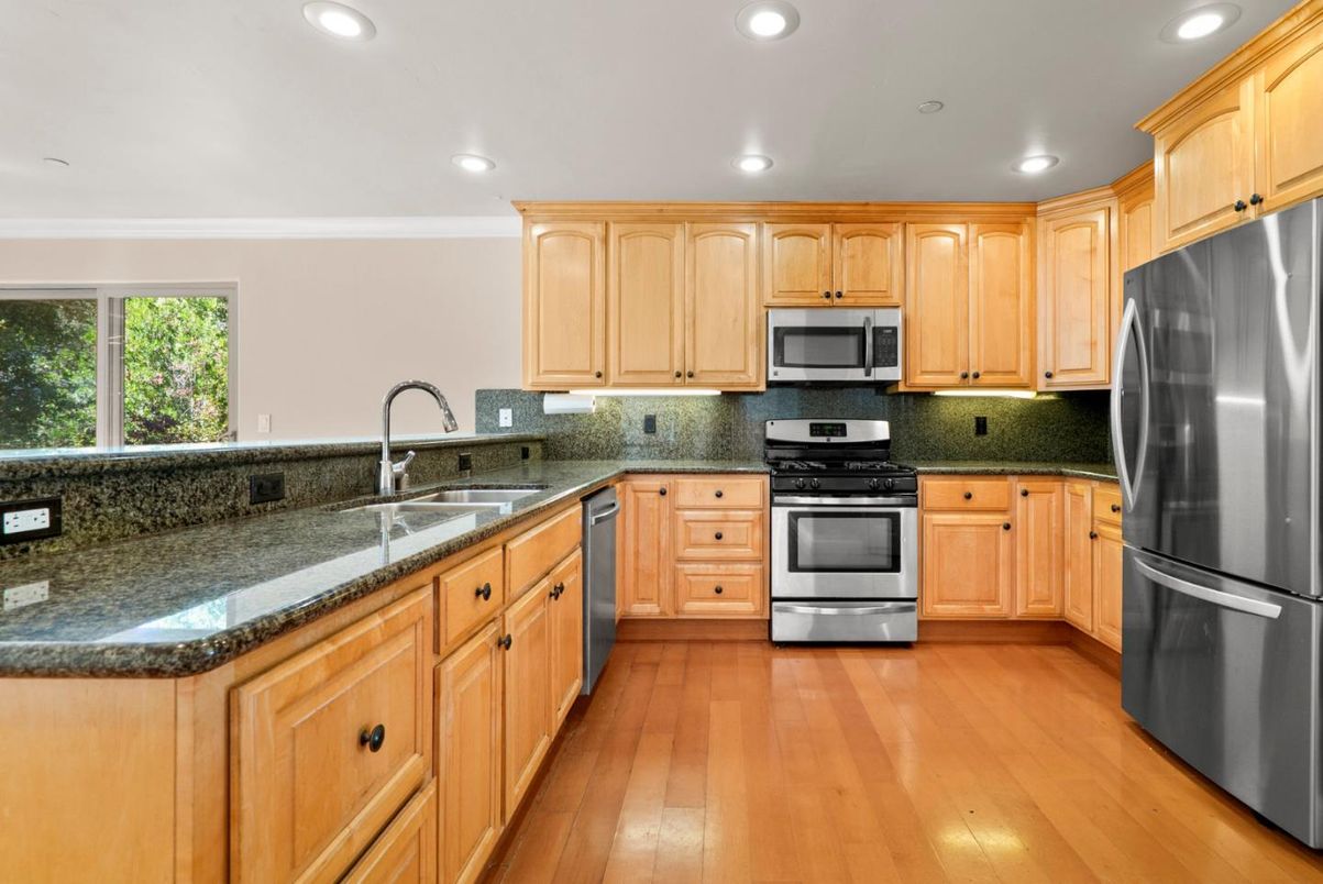 Interior, Kitchen, Recessed Lighting, Wood Texture Flooring