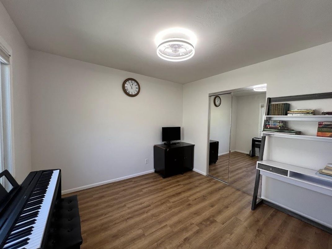 Interior, Piano, Wood Texture Flooring