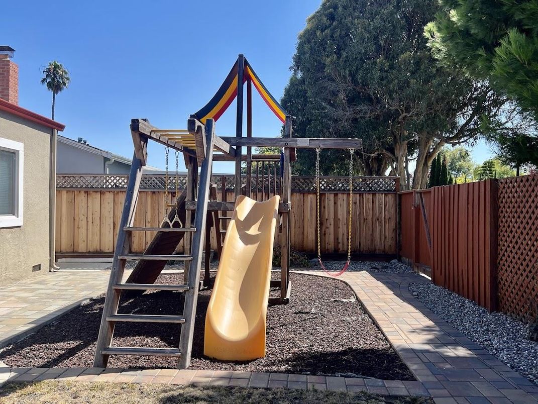 Backyard, Exterior, Playground