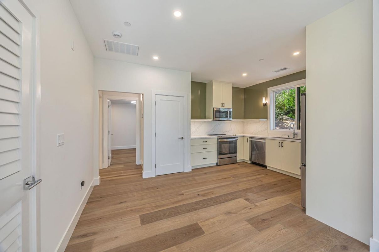 Interior, Kitchen, Recessed Lighting, Wood Texture Flooring