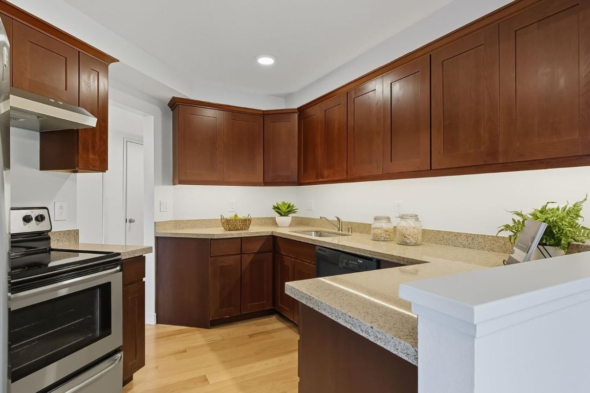 Interior, Kitchen, Recessed Lighting, Stainless Steel Appliances, Wood Texture Flooring