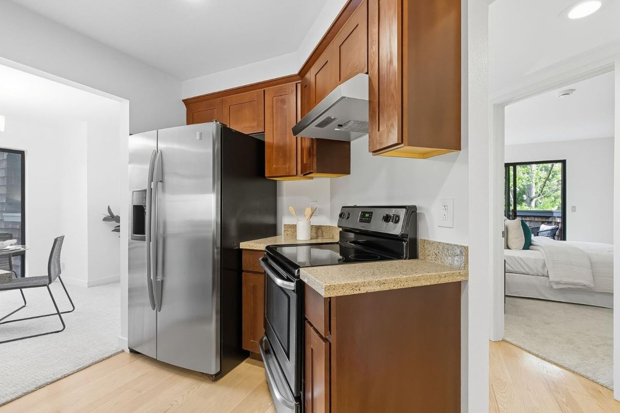 Bedroom, Interior, Kitchen, Recessed Lighting, Wood Texture Flooring