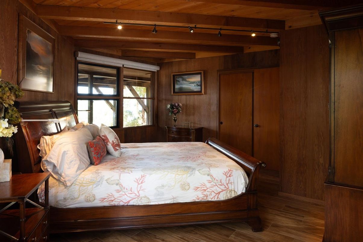 Bedroom, Interior, Wooden Beams, Wooden Ceilings, Wood Texture Flooring, Wooden Walls