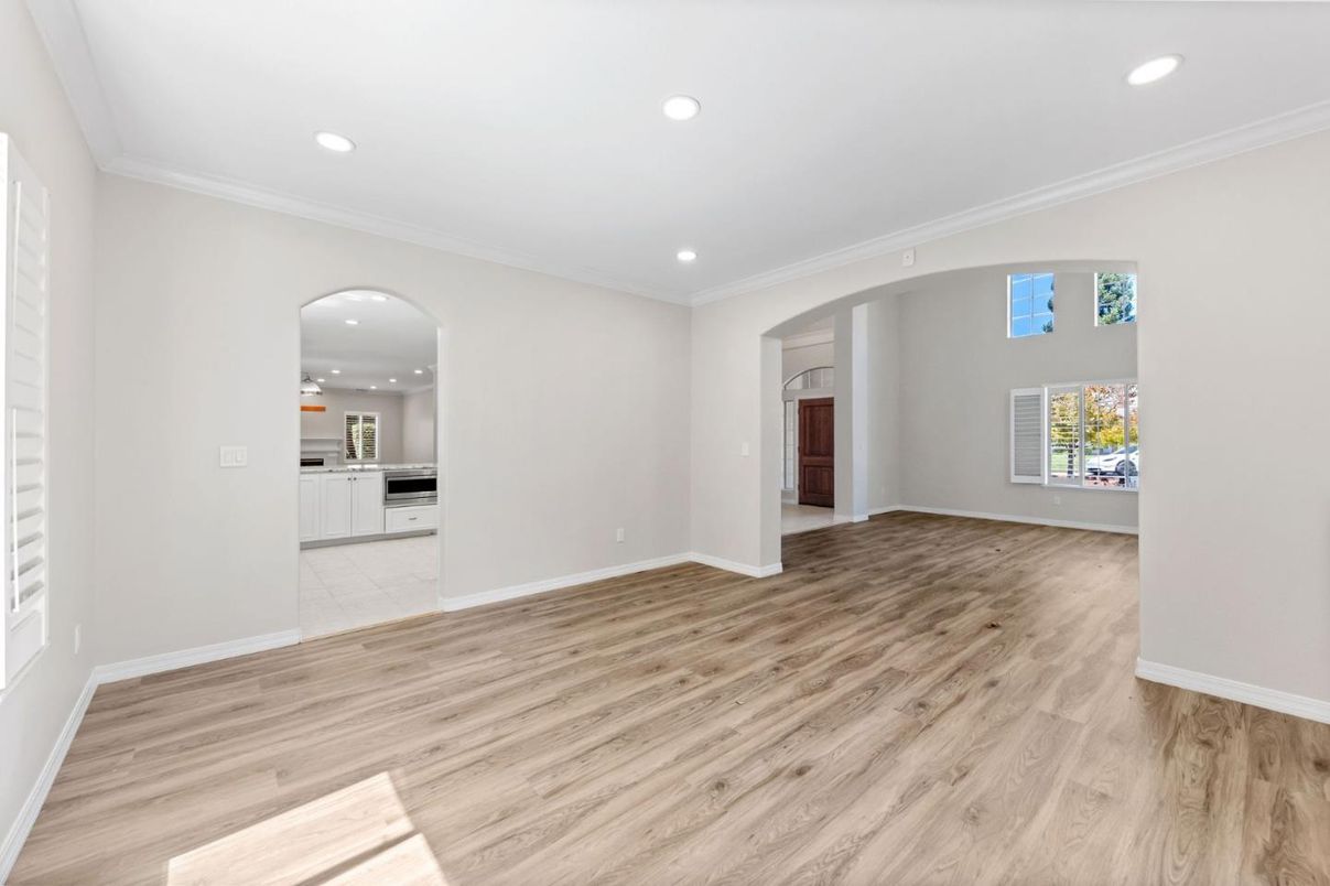 Empty room, Interior, Kitchen, Recessed Lighting, Wood Texture Flooring