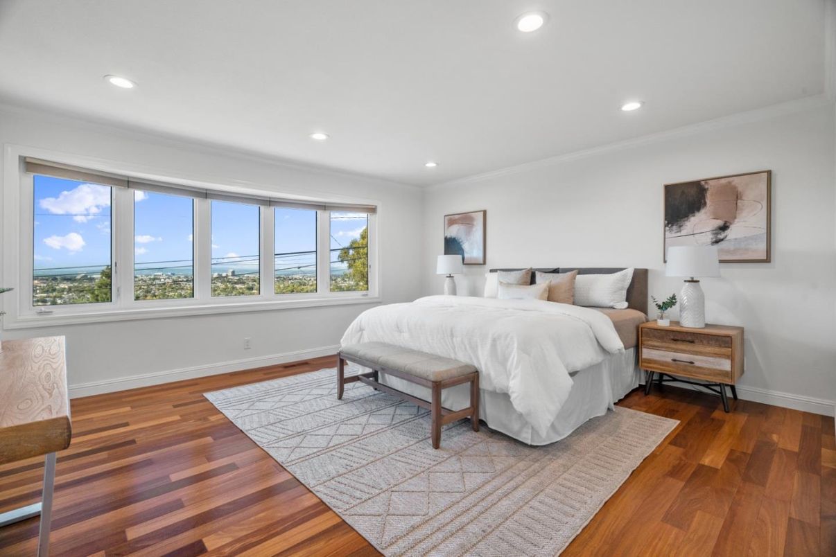 Bedroom, Interior, Recessed Lighting, Wood Texture Flooring