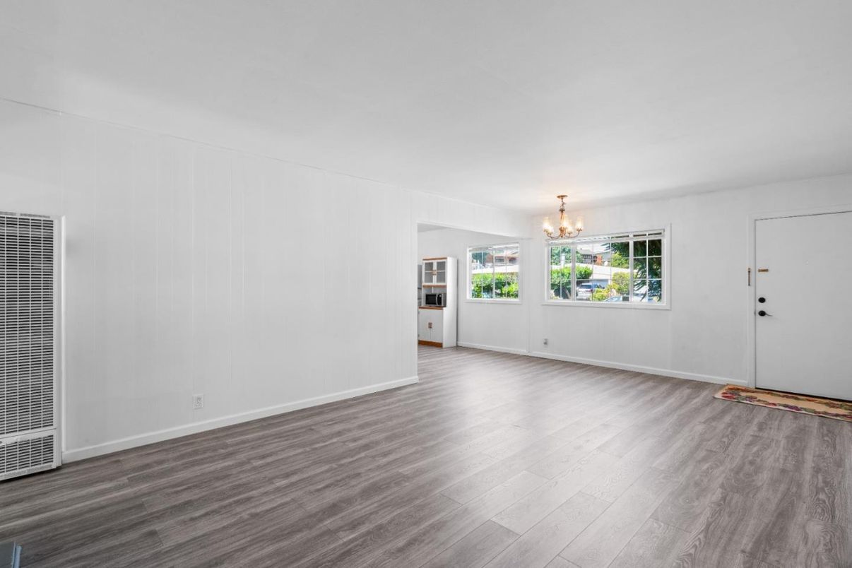 Chandelier, Empty room, Interior, Wood Texture Flooring