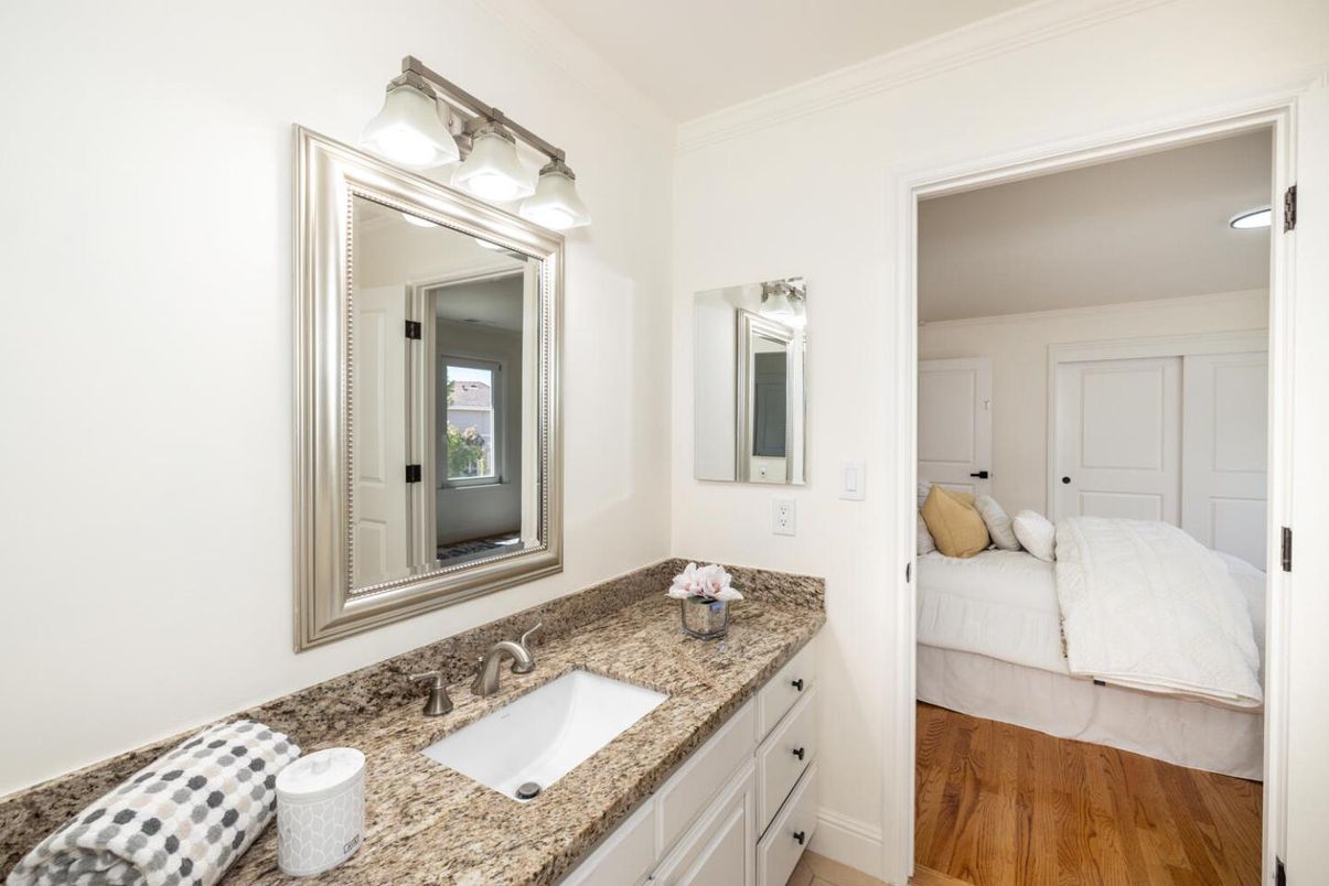 Bathroom, Bedroom, Dual Sink Vanities, Interior, Wood Texture Flooring