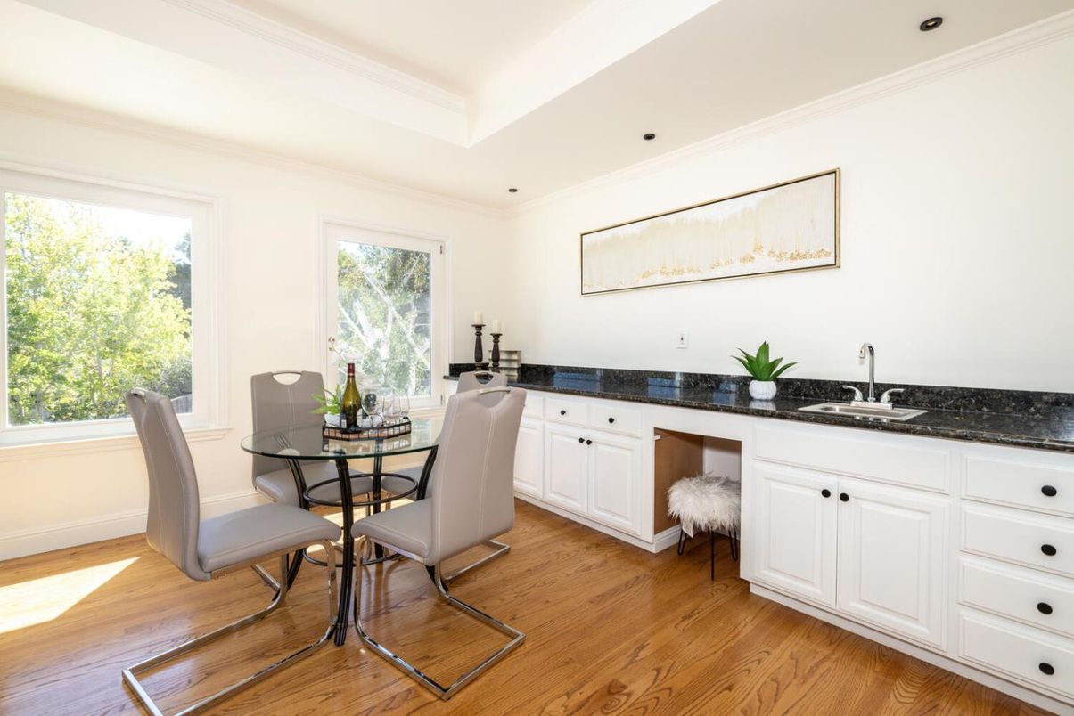 Dining room, Interior, Wood Texture Flooring