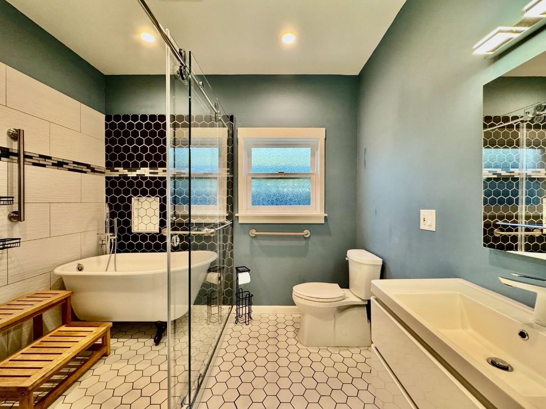 Bathroom, Free Standing Baths, Interior, Recessed Lighting