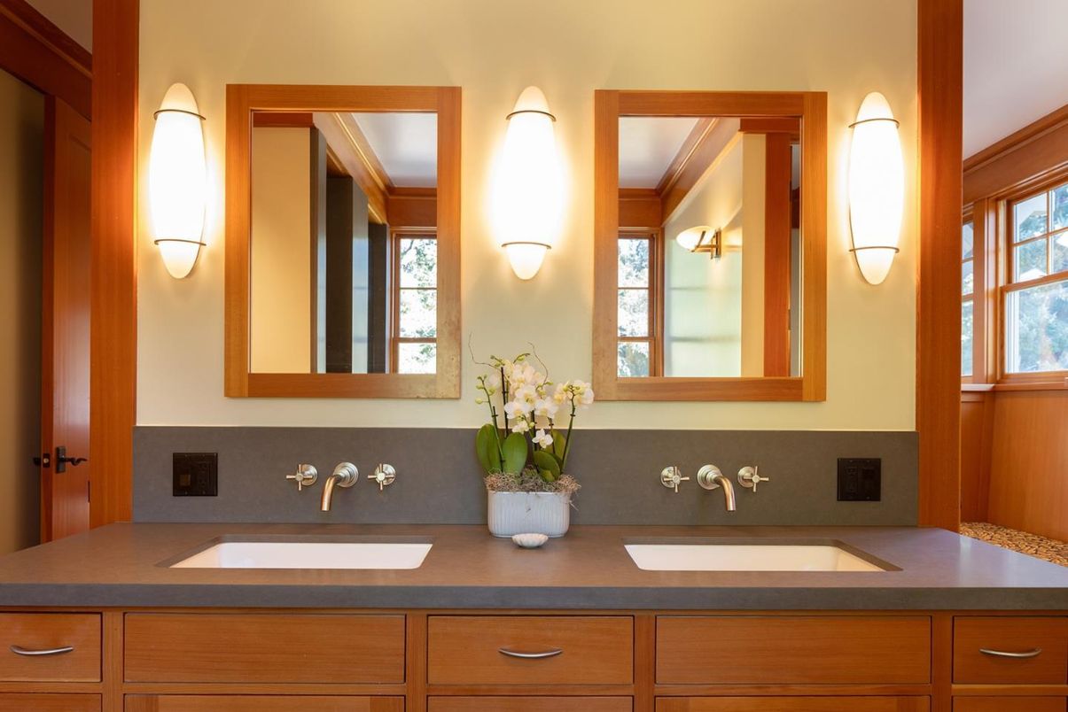 Bathroom, Dual Sink Vanities, Interior