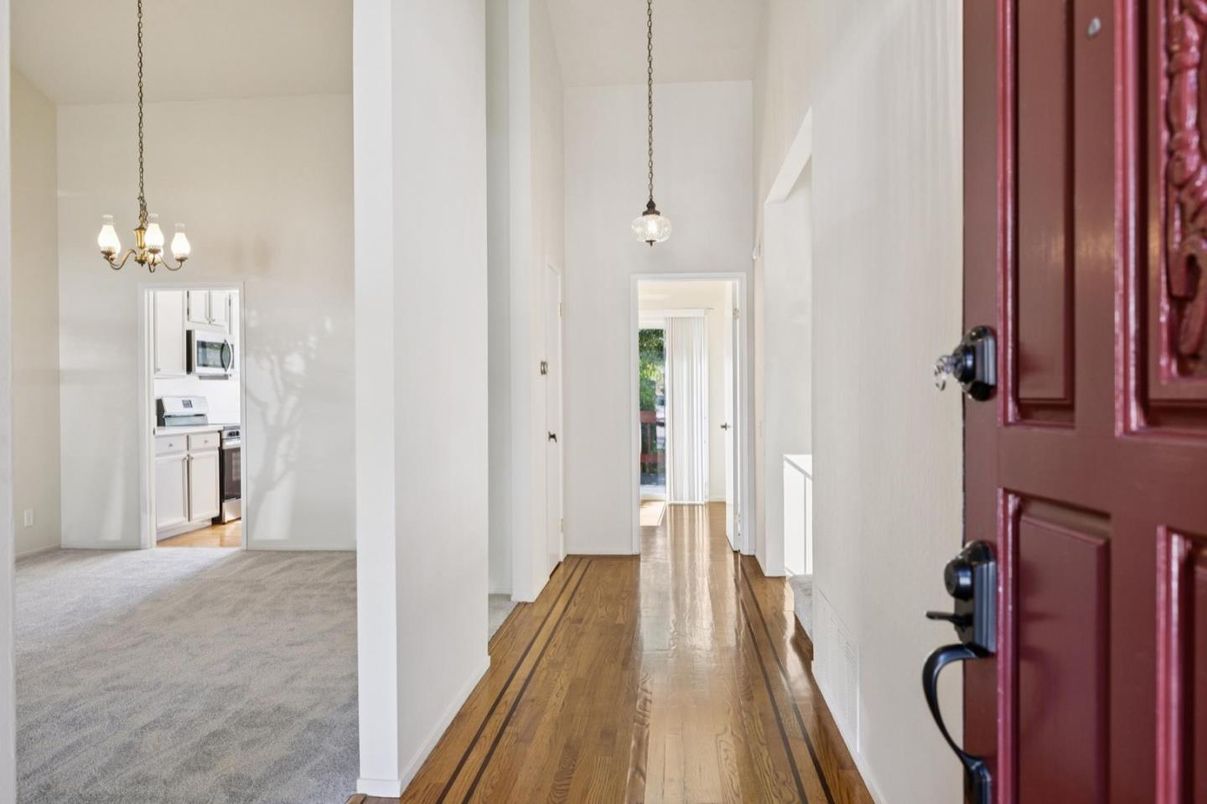 Chandelier, Interior, Kitchen, Pendant Lights, Wood Texture Flooring