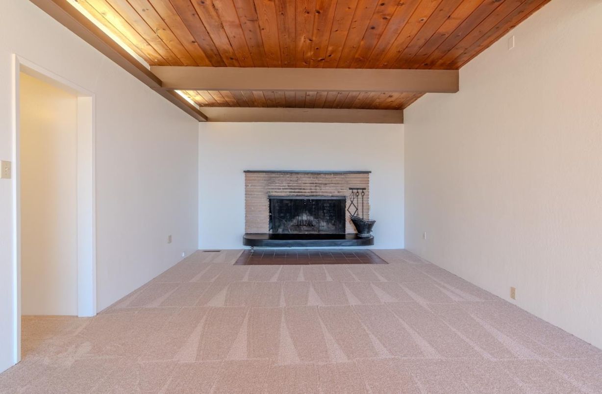 Empty room, Fireplace, Interior, Wooden Beams, Wooden Ceilings