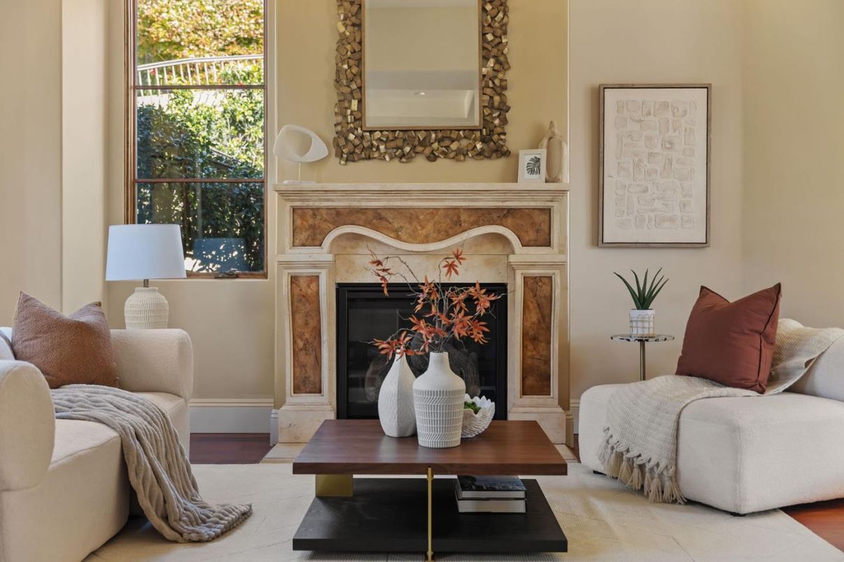 Fireplace, Interior, Living room