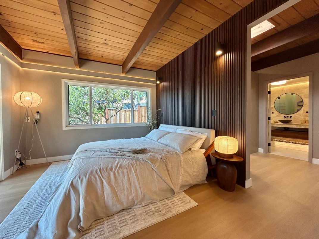 Bedroom, Interior, Wooden Beams, Wooden Ceilings