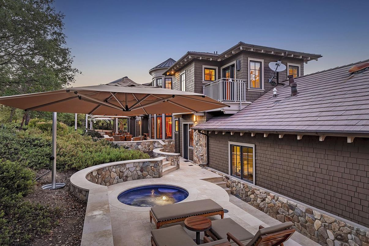 Backyard, Exterior, Pool