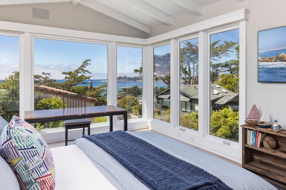 Bedroom, Interior, Sun Room, Water