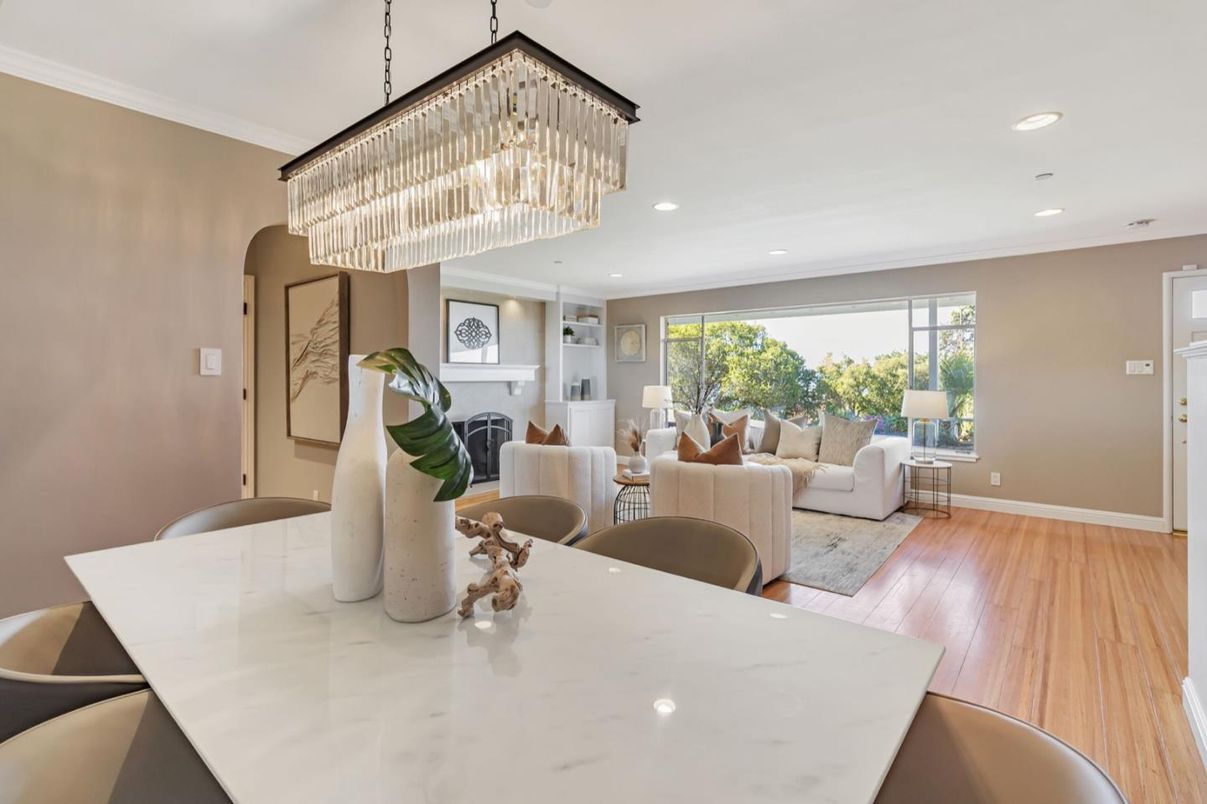 Chandelier, Dining room, Fireplace, Interior, Living room, Recessed Lighting, Wood Texture Flooring