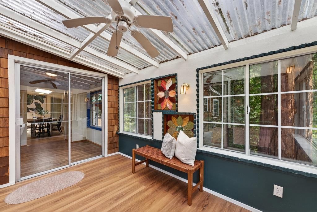 Dining room, Interior, Sun Room, Wood Texture Flooring