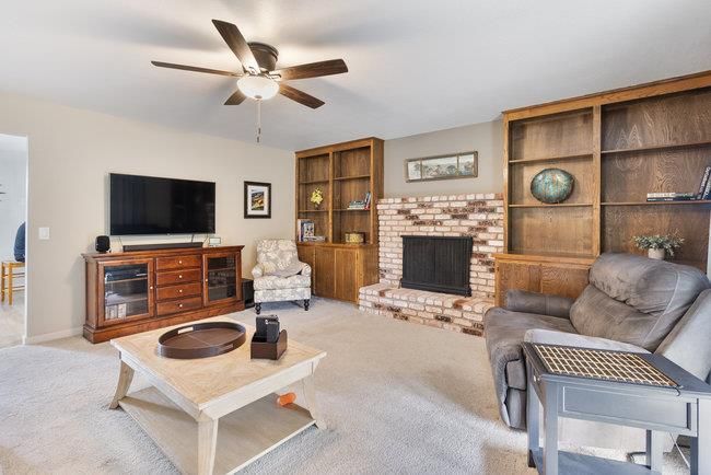 Fireplace, Interior, Living room