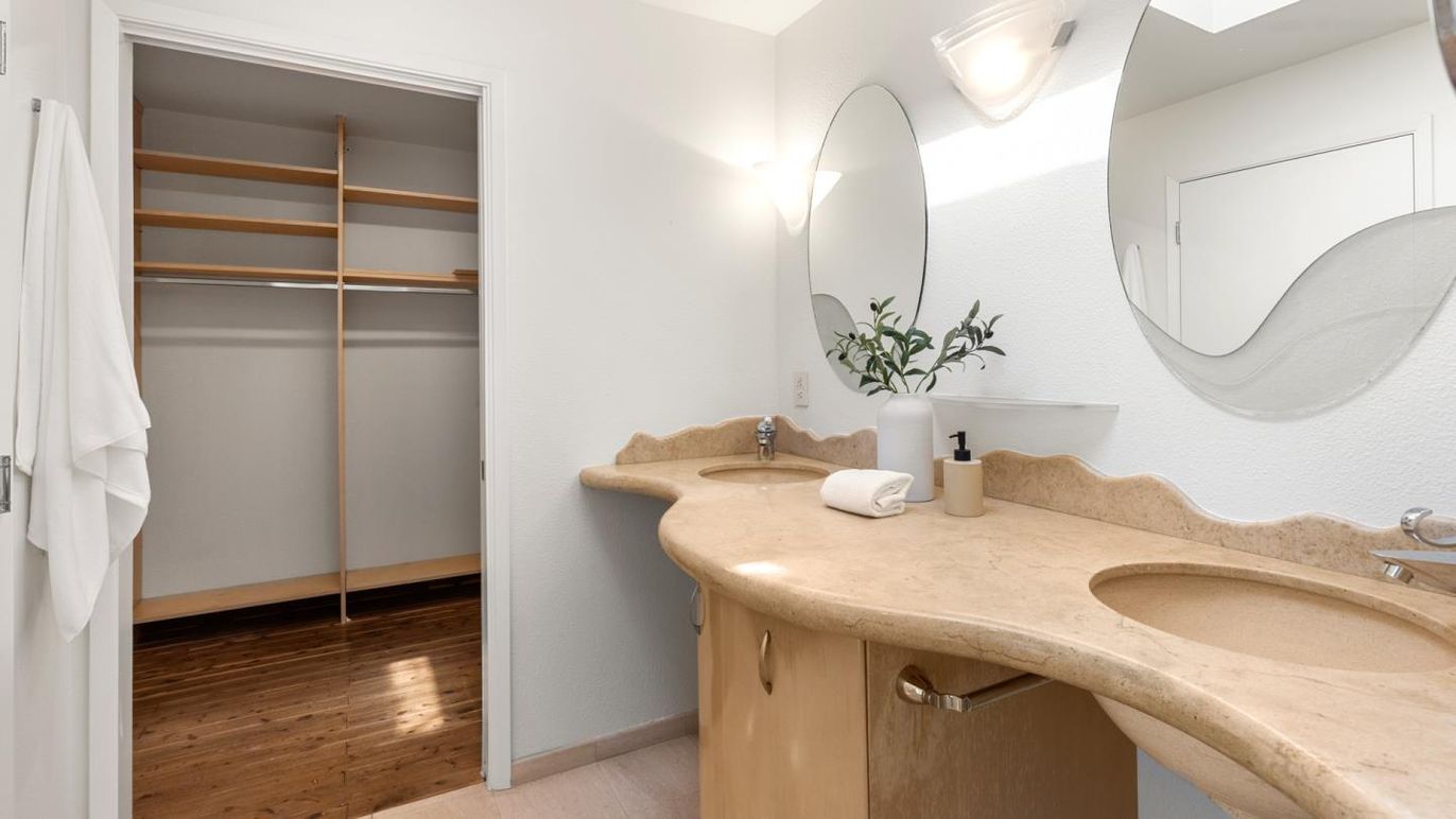 Bathroom, Dual Sink Vanities, Interior, Wood Texture Flooring