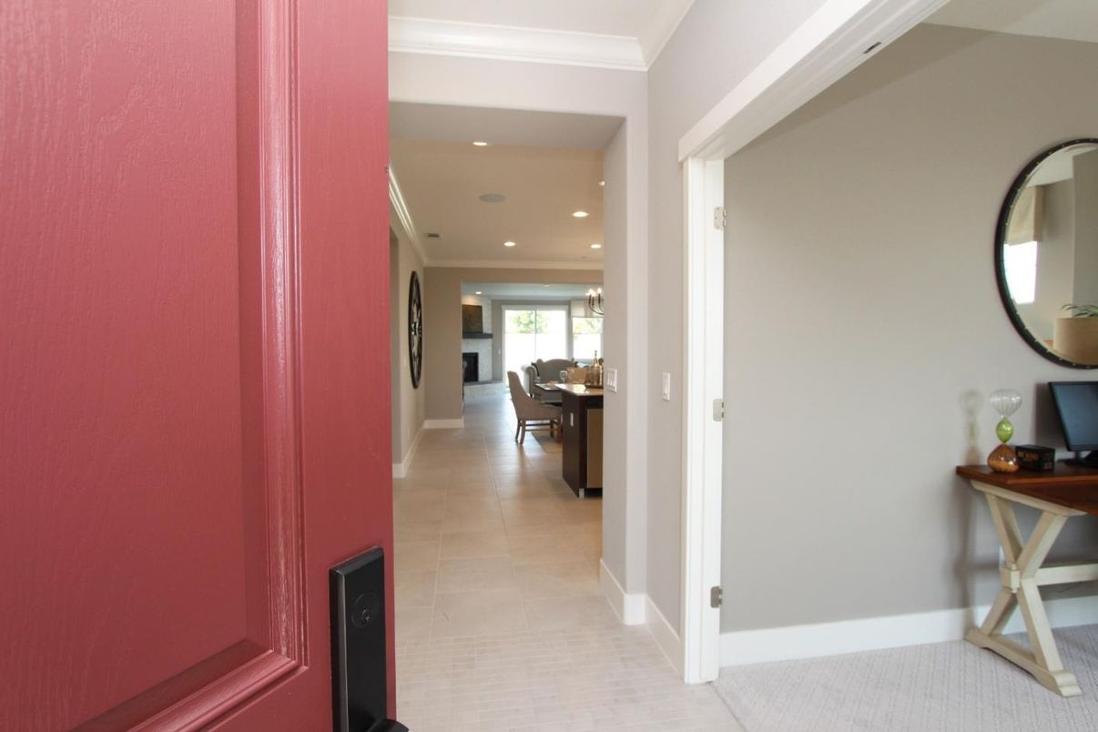 Dining room, Interior, Recessed Lighting