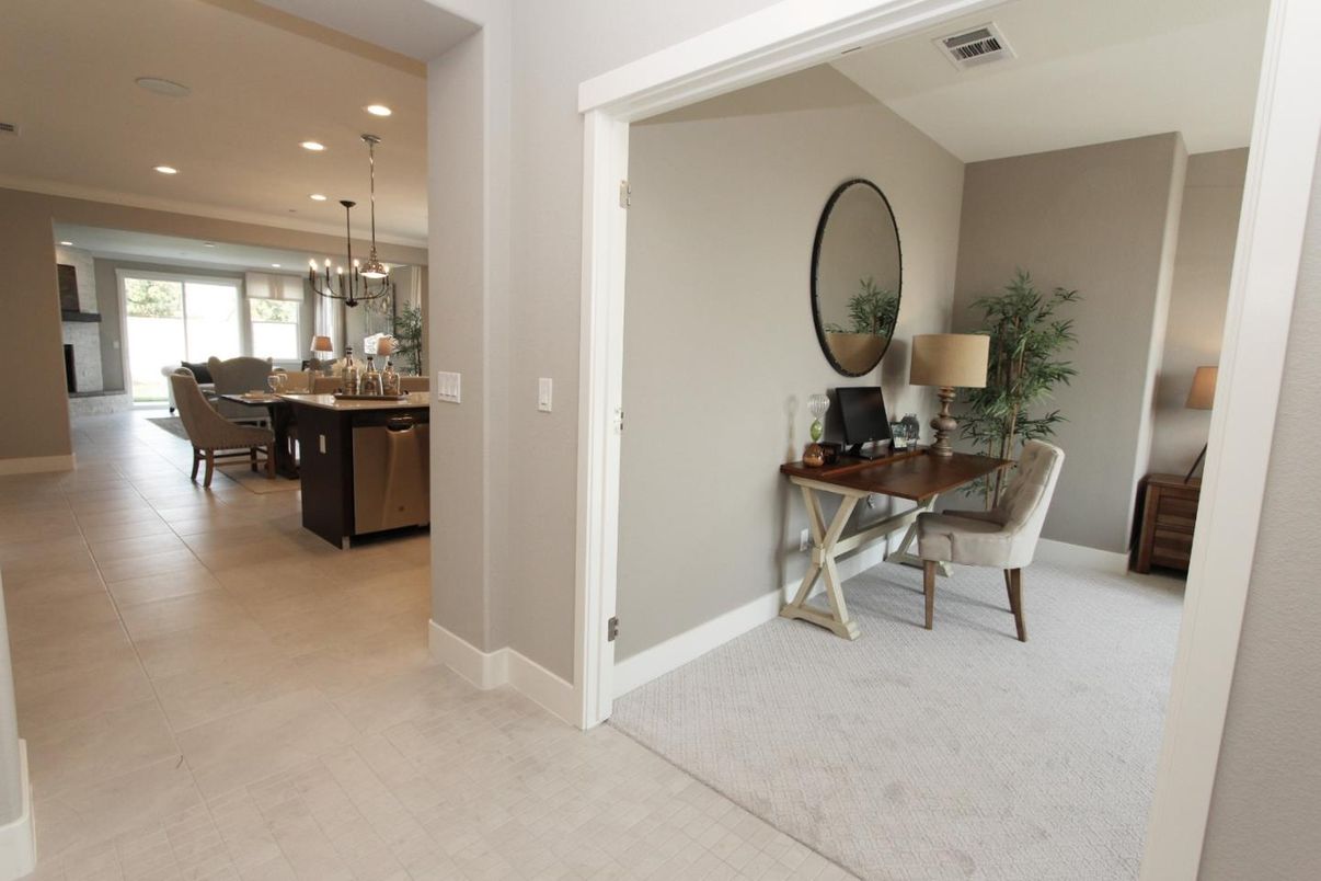Chandelier, Dining room, Interior, Recessed Lighting