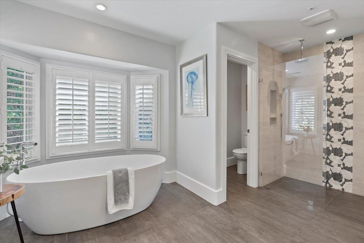 Bathroom, Free Standing Baths, Glass Shower, Interior, Recessed Lighting