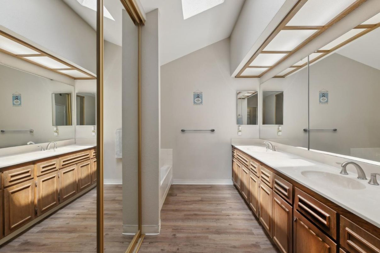 Bathroom, Dual Sink Vanities, Interior, Wood Texture Flooring