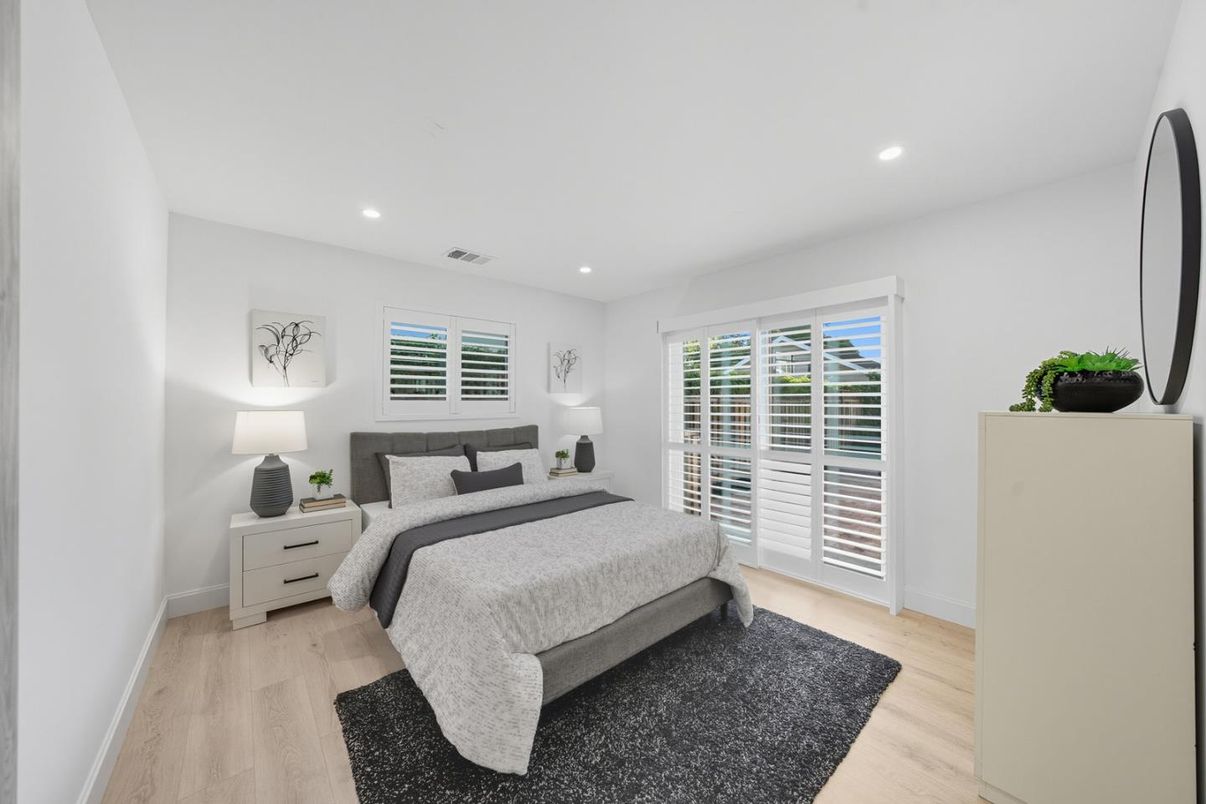 Bedroom, Interior, Recessed Lighting, Wood Texture Flooring