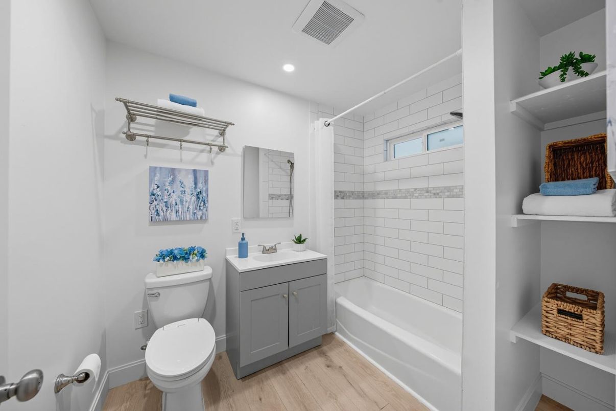 Bathroom, Interior, Recessed Lighting, Wood Texture Flooring