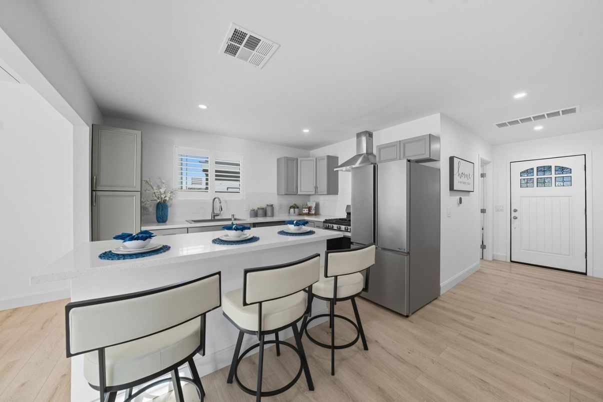 Interior, Kitchen, Recessed Lighting, Wood Texture Flooring