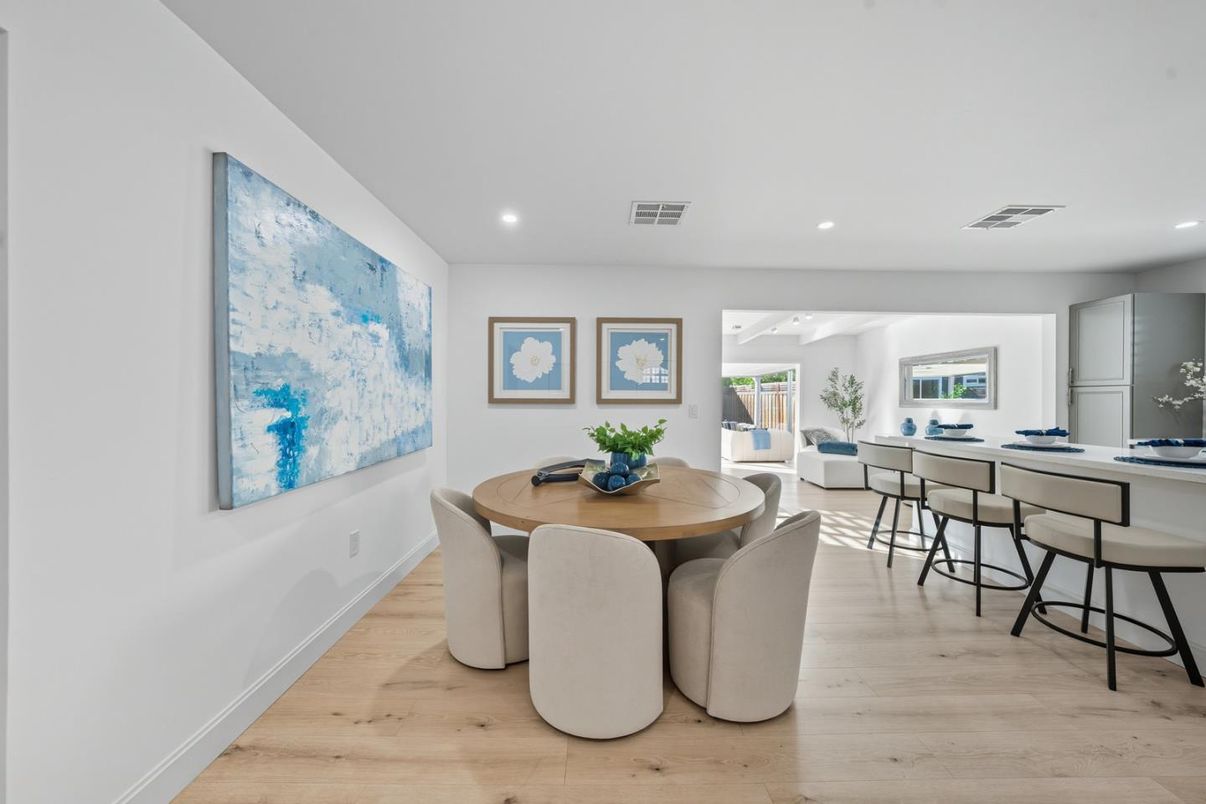 Dining room, Interior, Recessed Lighting, Wood Texture Flooring