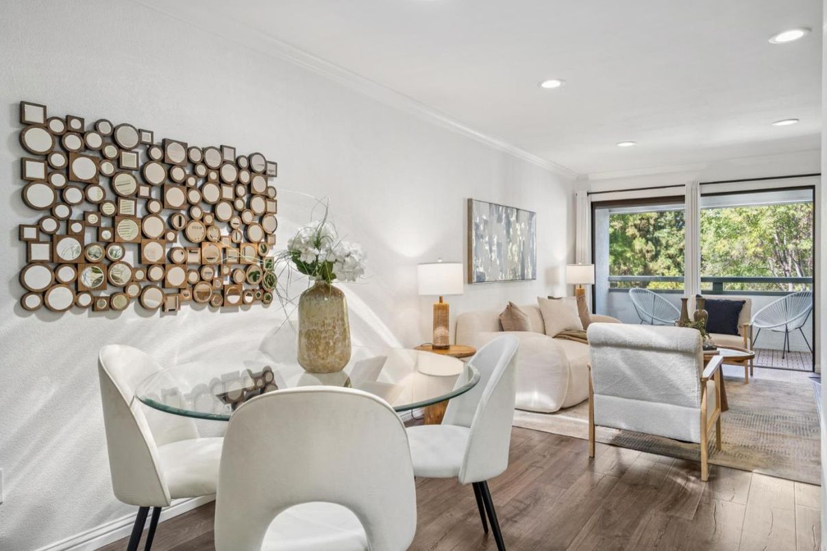 Dining room, Interior, Living room, Recessed Lighting, Wood Texture Flooring