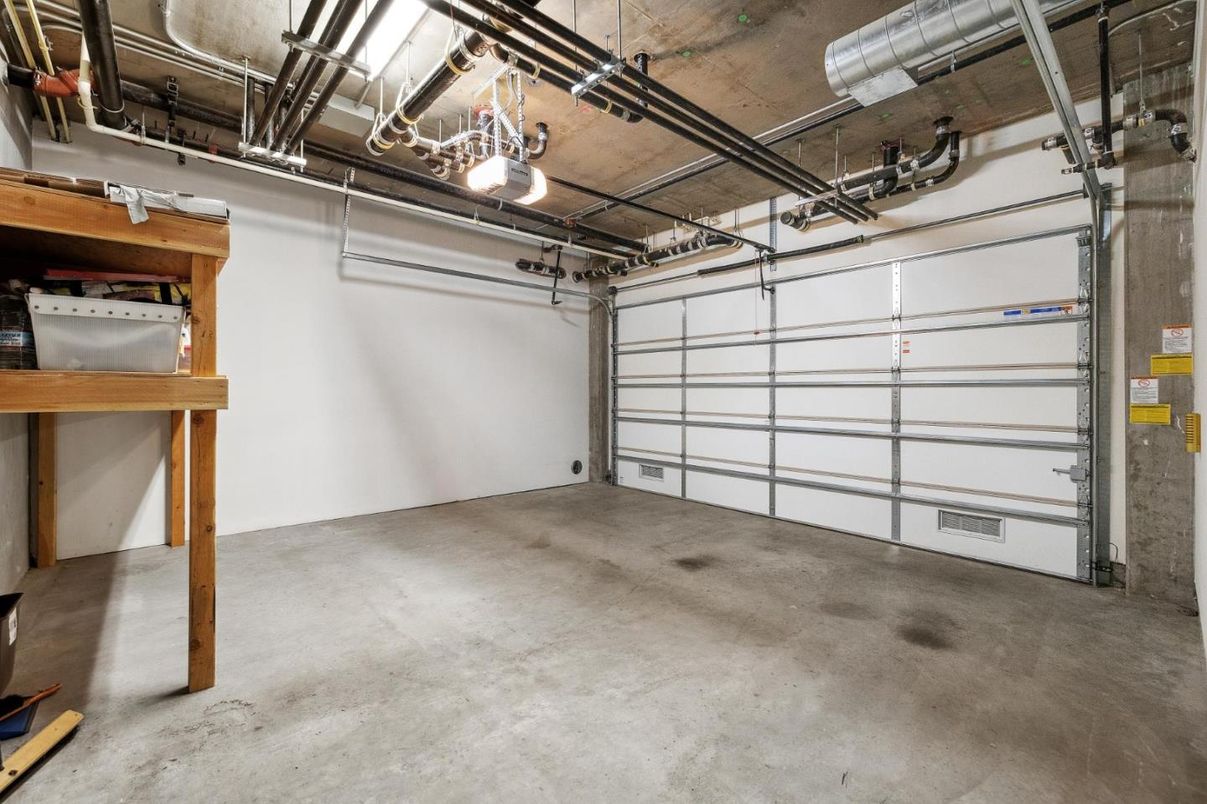 Garage, Interior
