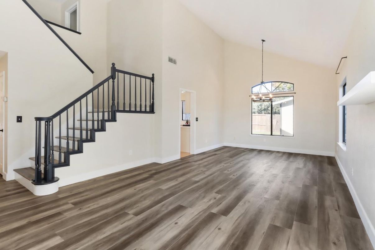 Empty room, Interior, Pendant Lights, Wood Texture Flooring