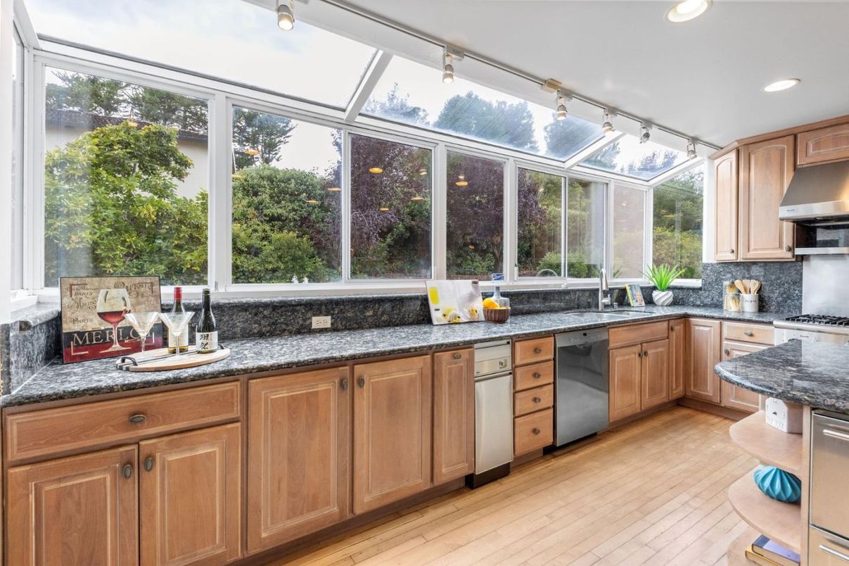 Glass Ceilings, Interior, Kitchen, Recessed Lighting, Stainless Steel Appliances, Sun Room, Wood Texture Flooring