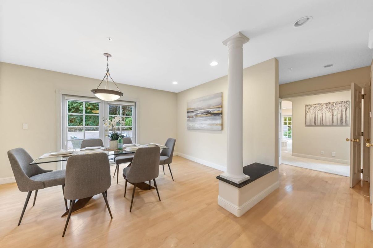 Dining room, Interior, Pendant Lights, Recessed Lighting, Wood Texture Flooring