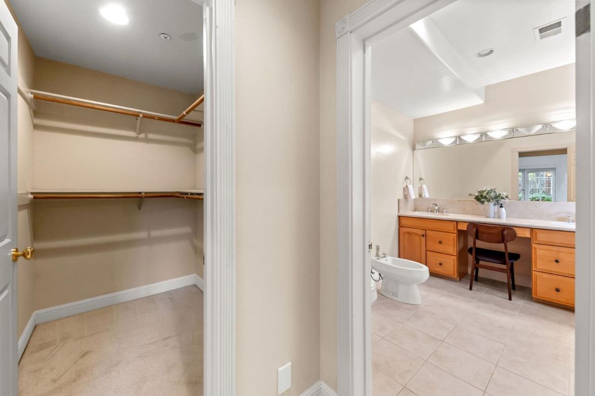 Bathroom, Interior, Recessed Lighting, Walk-in Closets