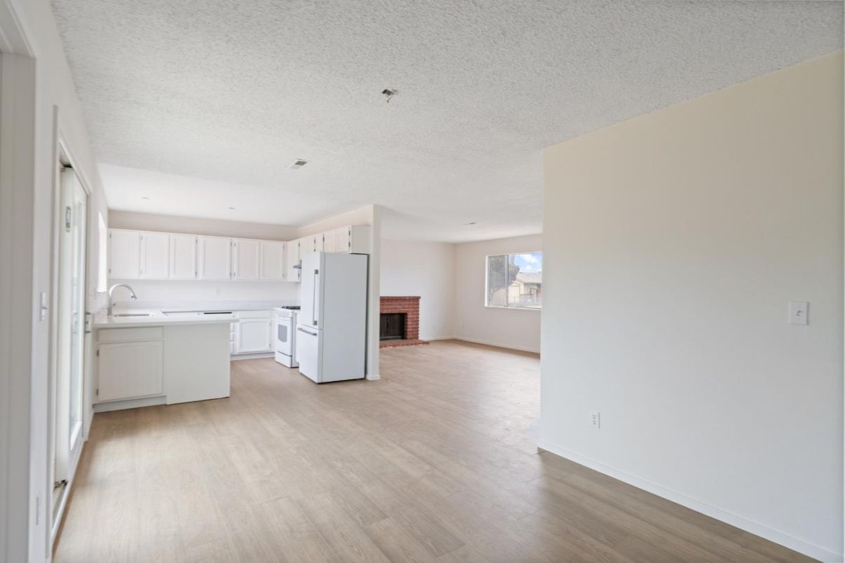 Empty room, Interior, Kitchen, Recessed Lighting, Wood Texture Flooring