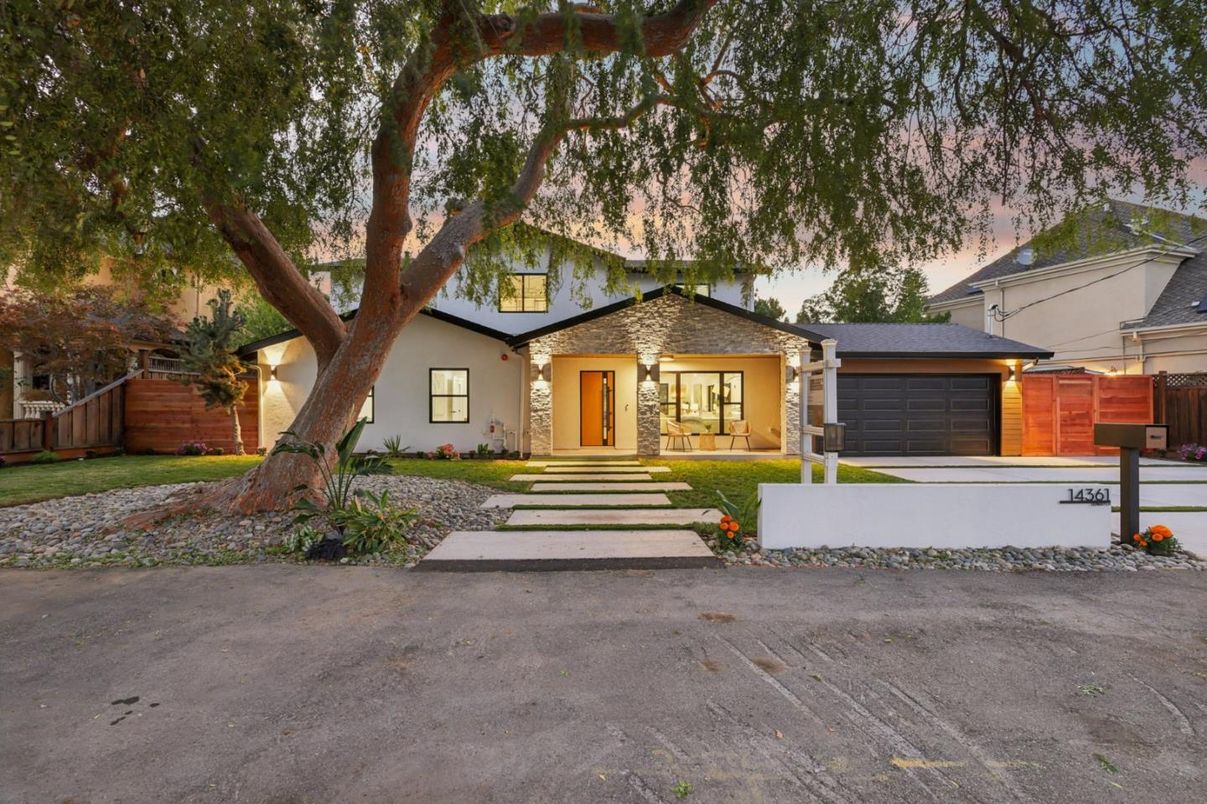 Attached, Backyard, Exterior, Facade, Ranch