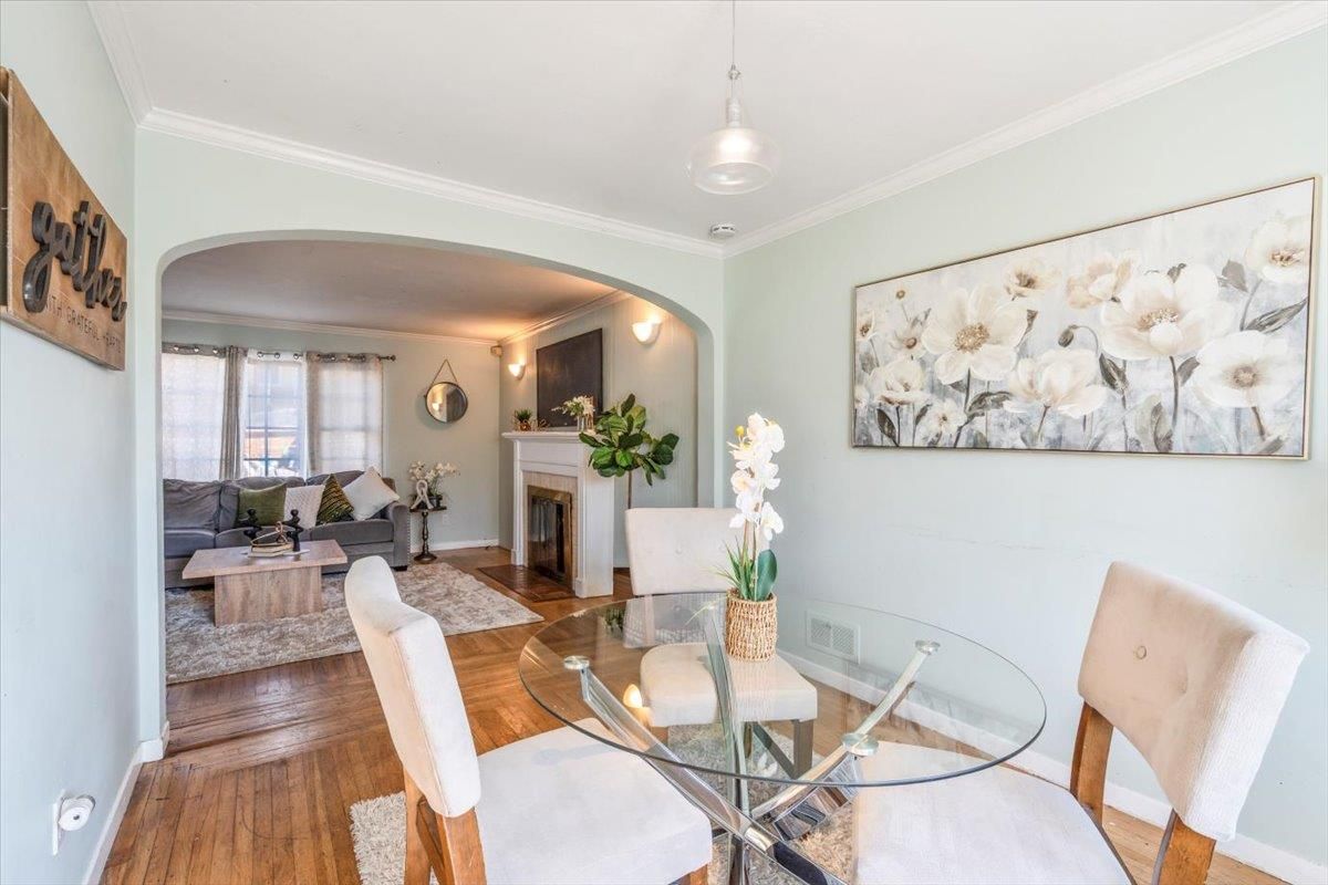 Dining room, Fireplace, Interior, Living room, Pendant Lights, Wood Texture Flooring