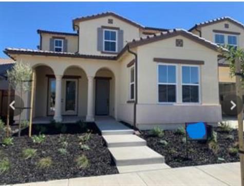 Exterior, Facade, Mediterranean