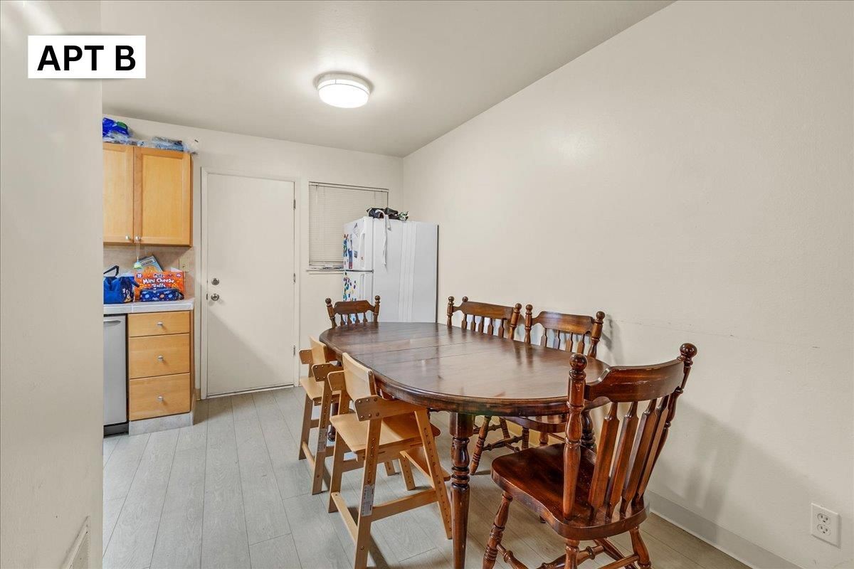 Dining room, Interior, Wood Texture Flooring