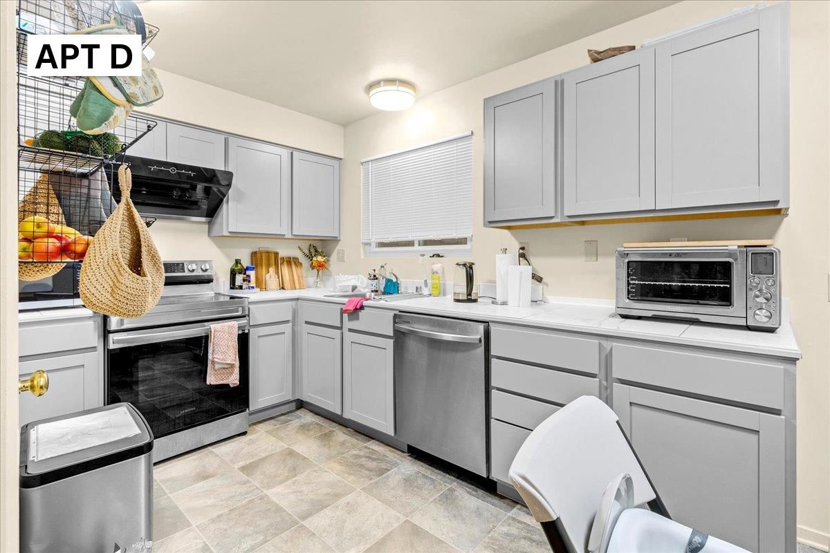 Interior, Kitchen, Stainless Steel Appliances