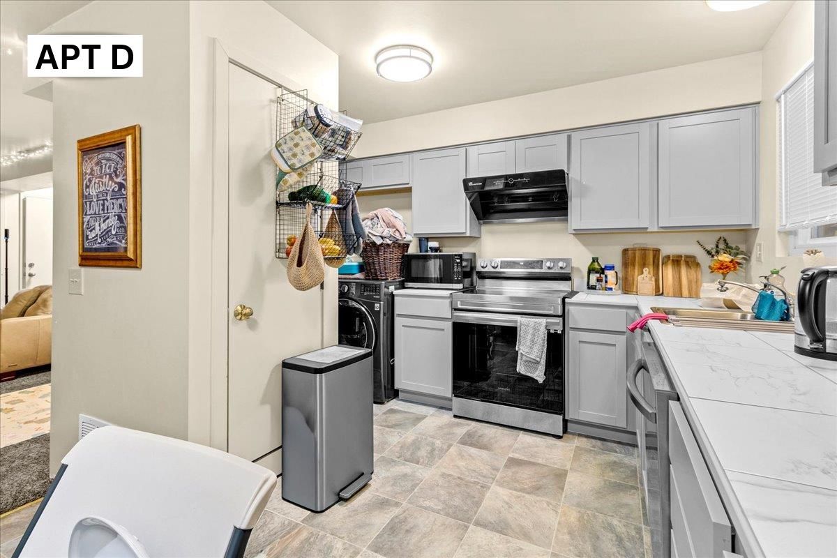 Interior, Kitchen, Washer
