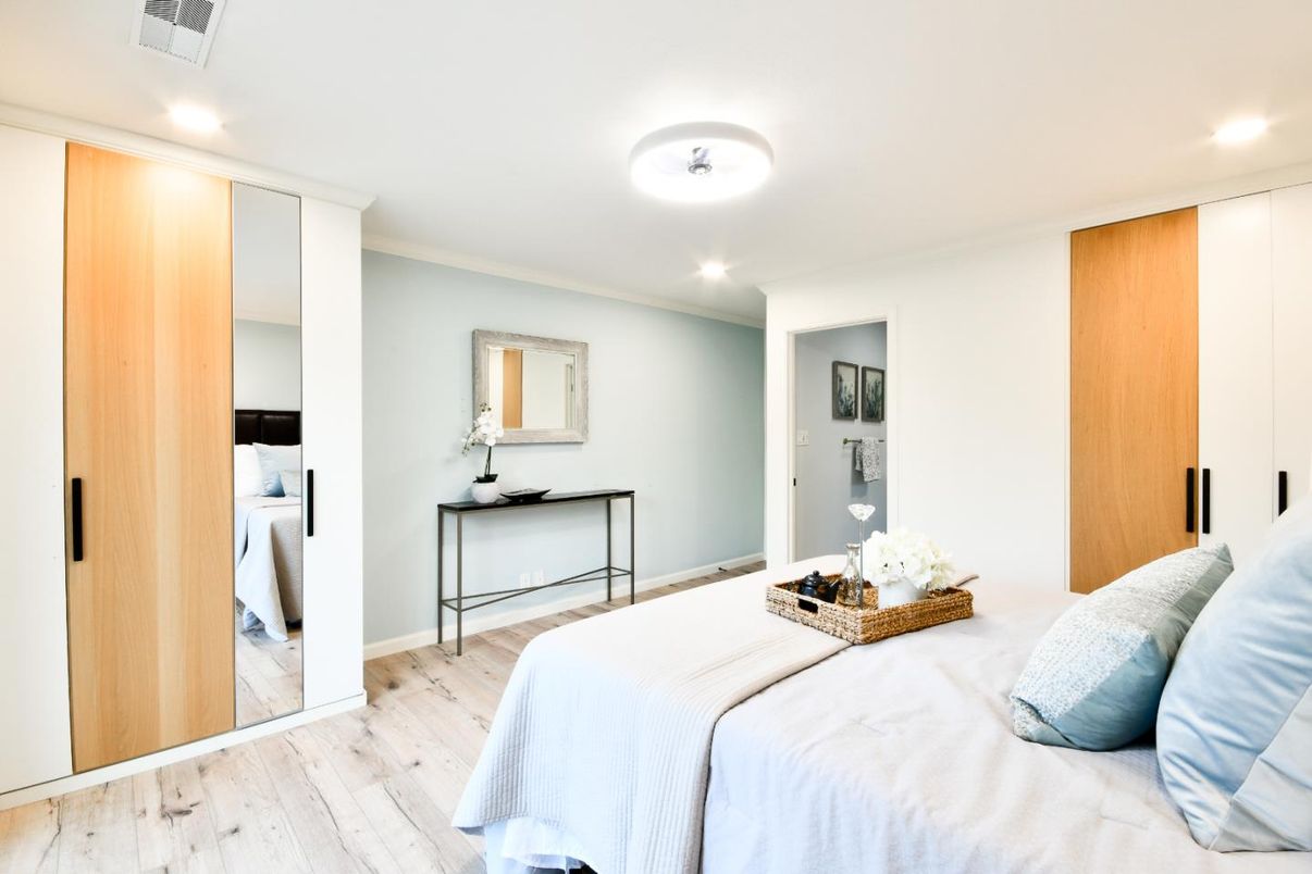 Bedroom, Interior, Recessed Lighting, Wood Texture Flooring