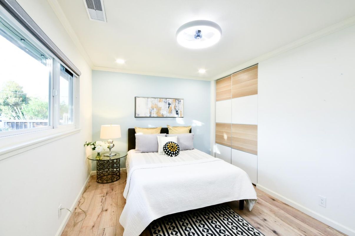 Bedroom, Interior, Recessed Lighting, Wood Texture Flooring