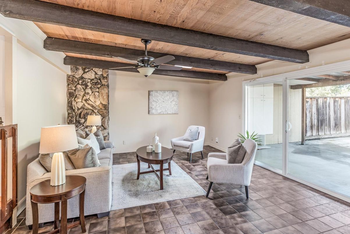 Interior, Living room, Stone Walls, Wooden Beams, Wooden Ceilings