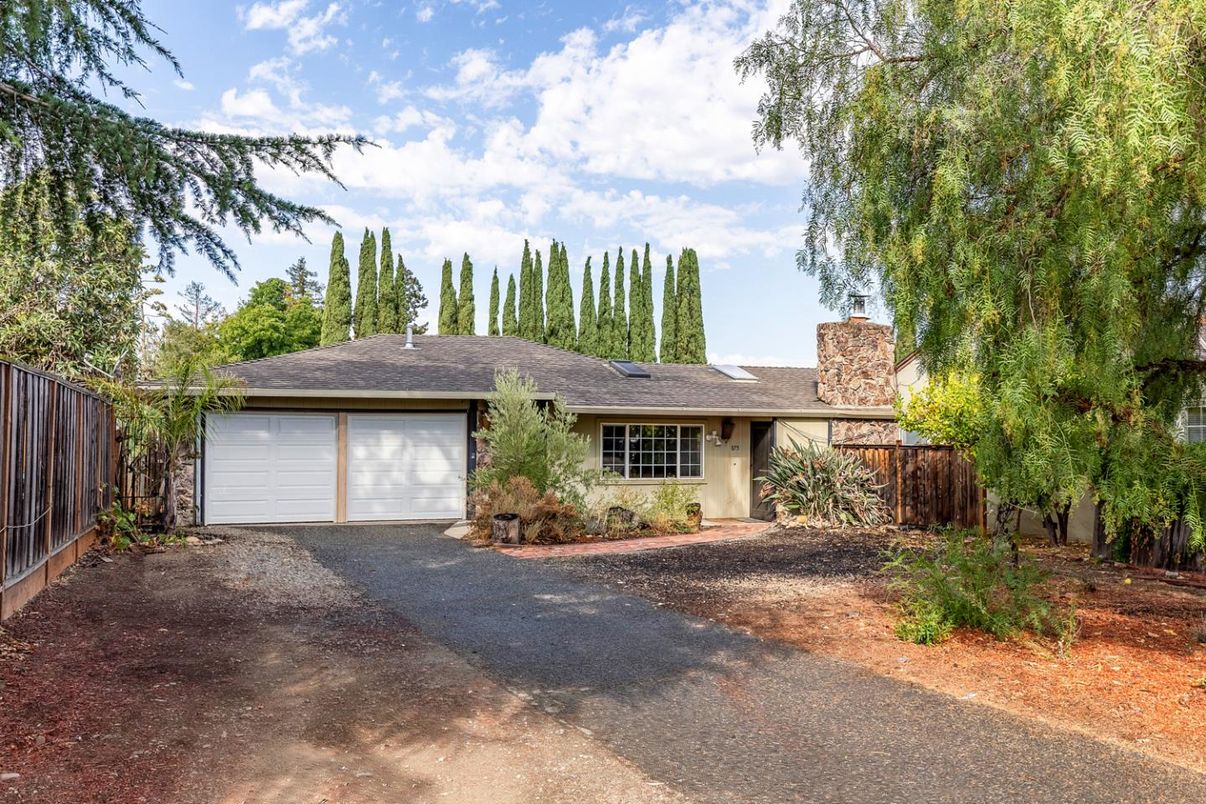 Attached, Backyard, Exterior, Facade, Ranch