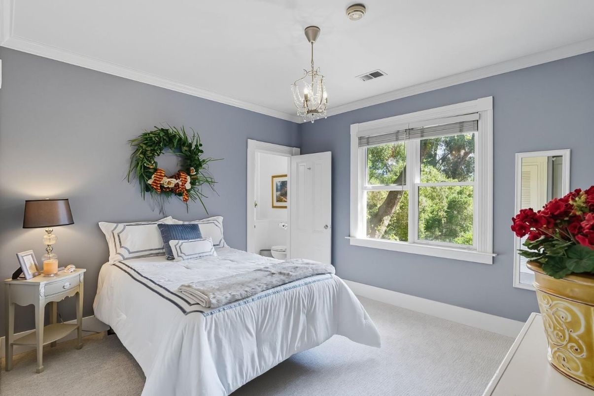 Bedroom, Interior, Pendant Lights
